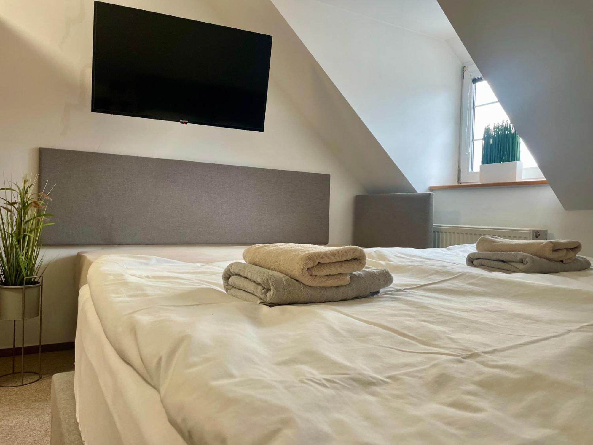 Hotel Aldo Uničov Eksteriør bilde