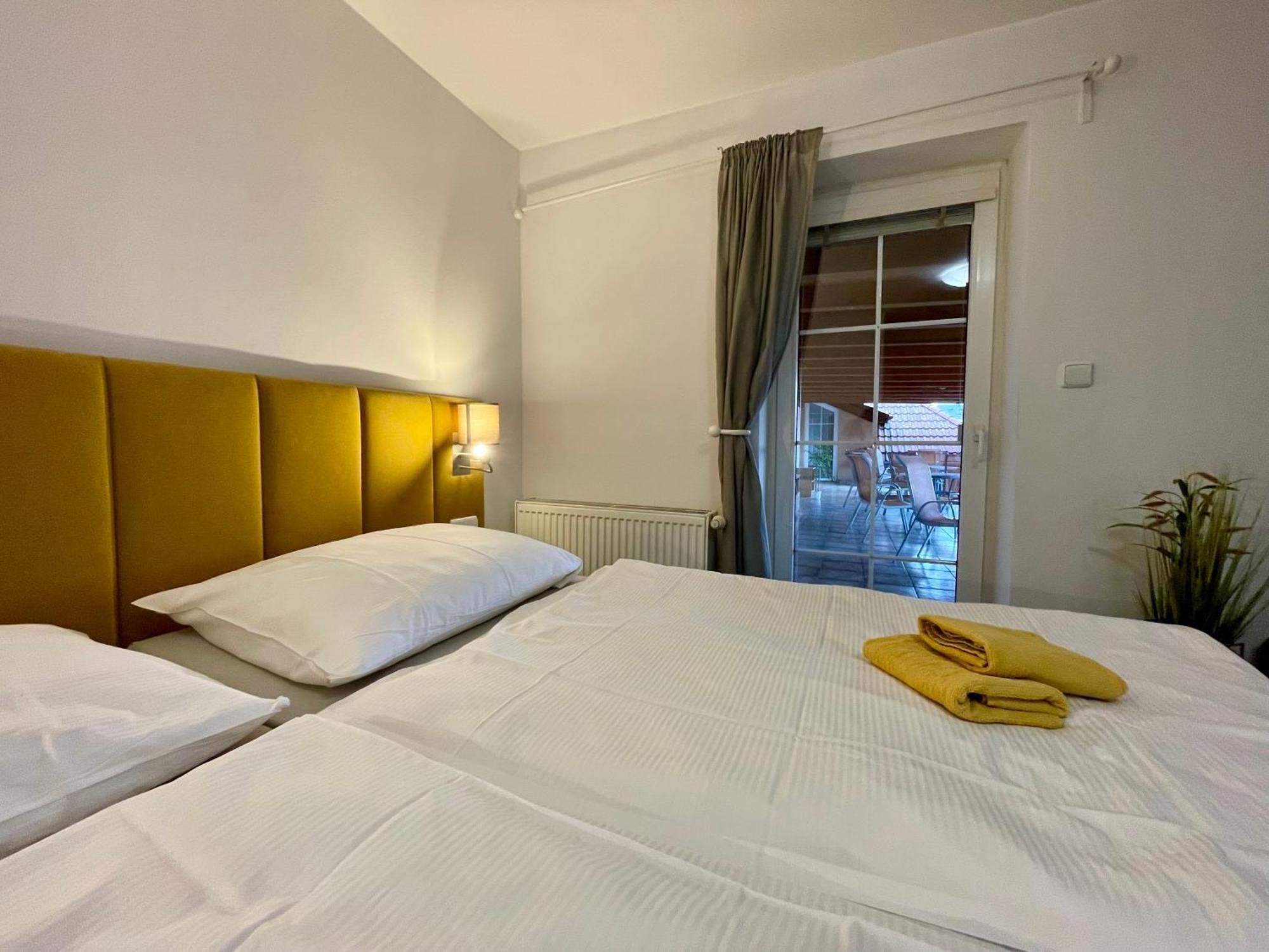 Hotel Aldo Uničov Eksteriør bilde