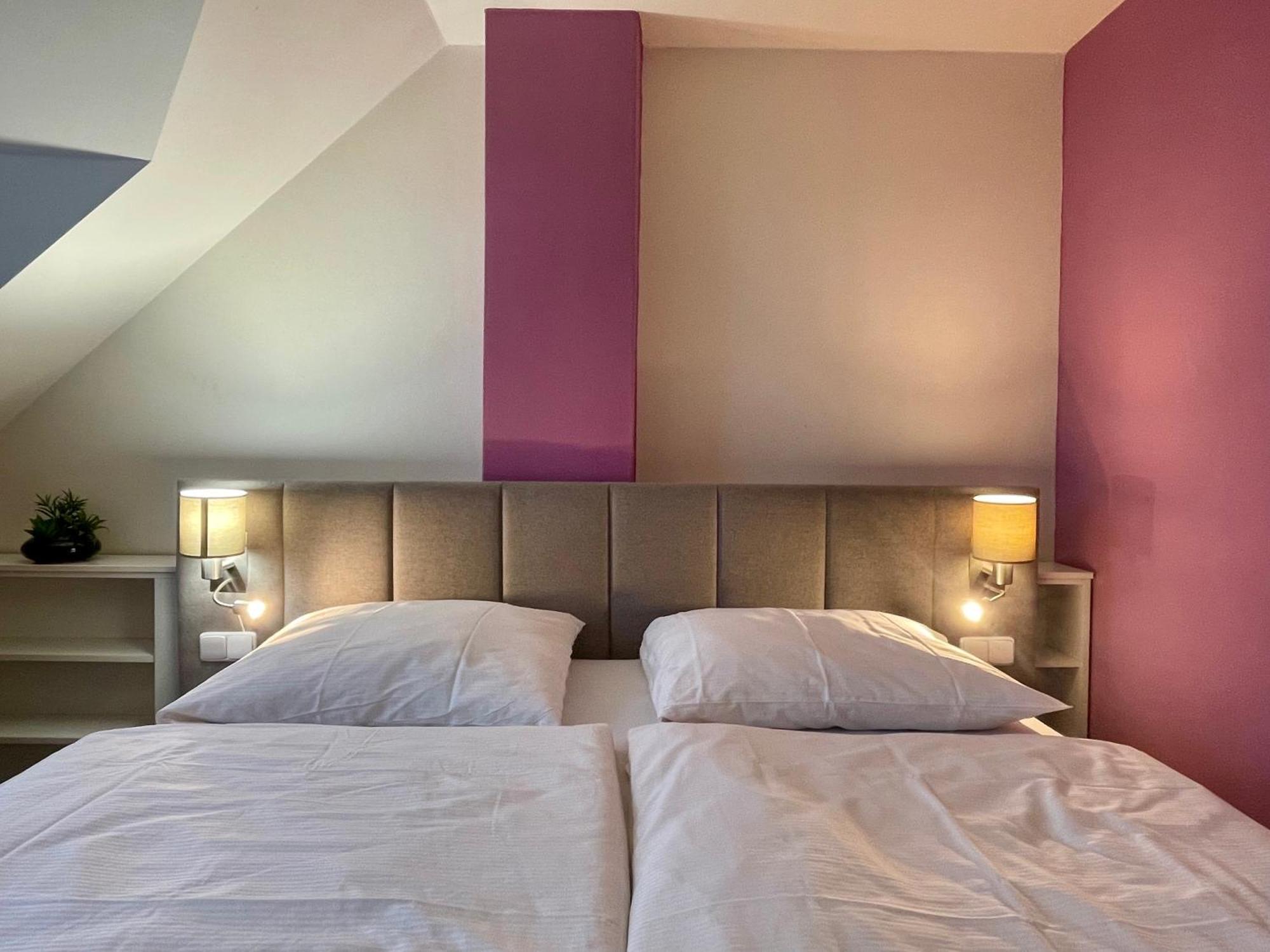 Hotel Aldo Uničov Eksteriør bilde